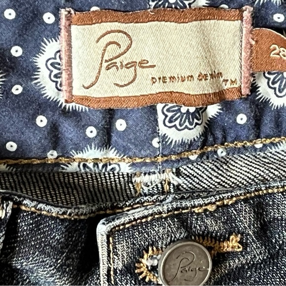 Paige Women's Hidden Hills Raw Hem High Rise Denim Jean Shorts Size 28 - Picture 9 of 13